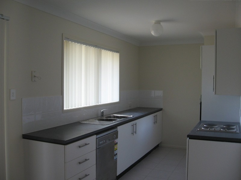 28 Titmarsh Cct, Fernvale QLD 4306