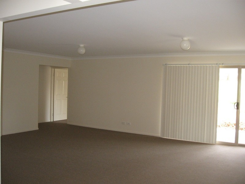 28 Titmarsh Cct, Fernvale QLD 4306
