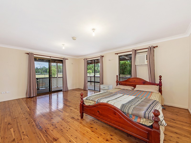 398 Haigslea-Amberley Rd, Walloon QLD 4306