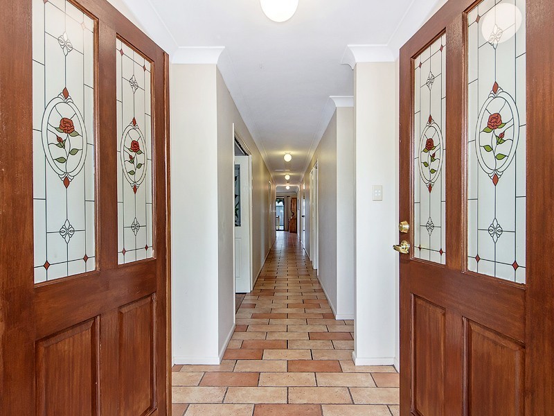 398 Haigslea-Amberley Rd, Walloon QLD 4306