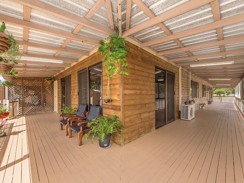 398 Haigslea-Amberley Rd, Walloon QLD 4306