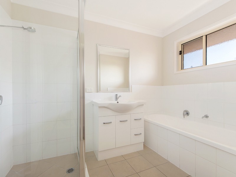 32 HASLINGDEN PARK DRV, Lowood QLD 4311