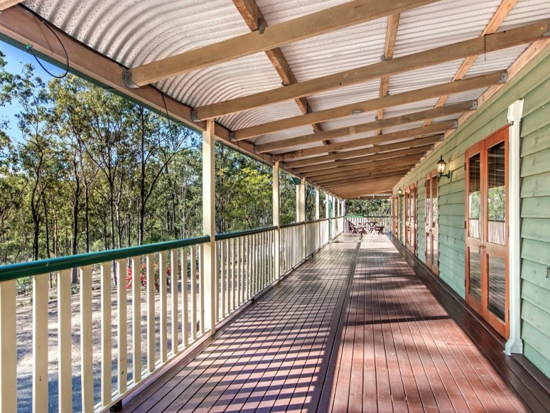 33 Park Rd, Grandchester QLD 4340