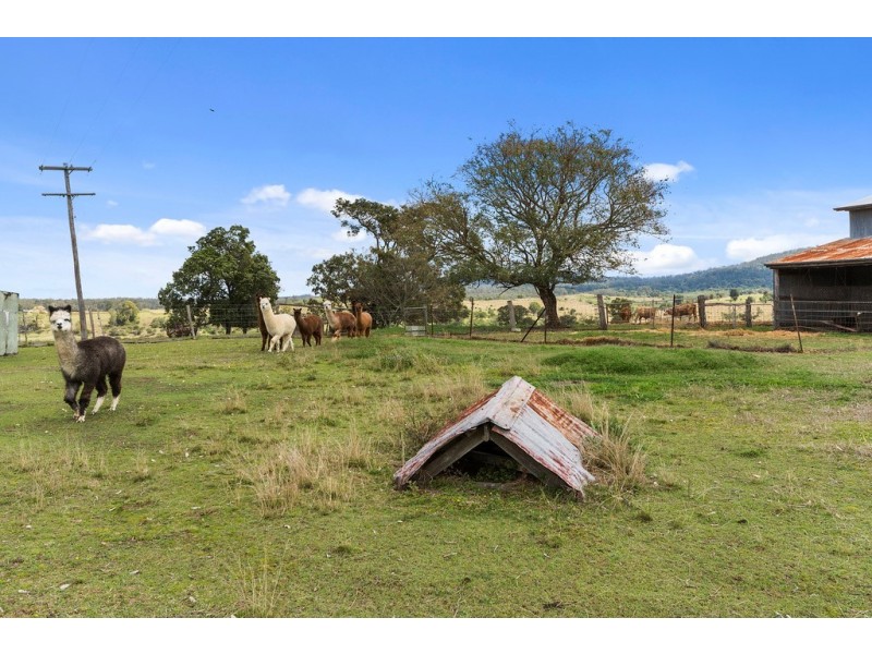 61 HENDERSON RD, Lanefield QLD 4340