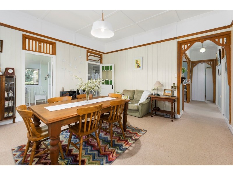61 HENDERSON RD, Lanefield QLD 4340