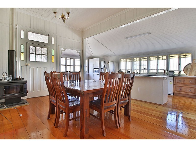 8 Old Fernvale Road, Fernvale QLD 4306