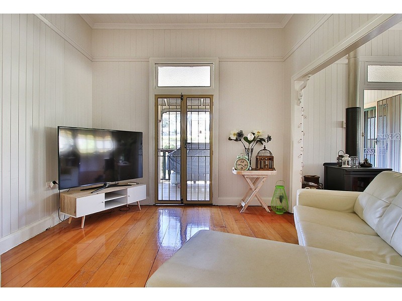8 Old Fernvale Road, Fernvale QLD 4306