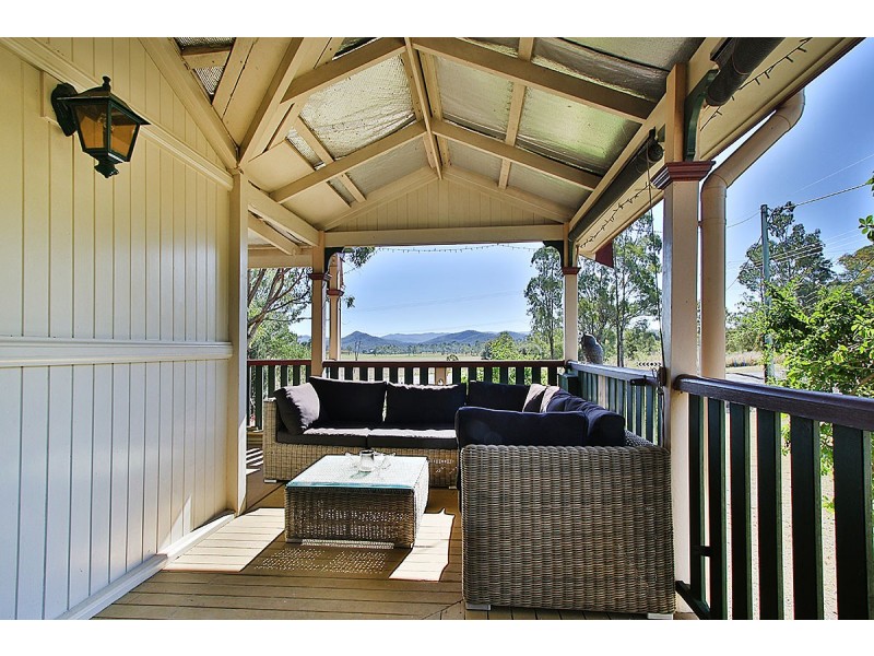 8 Old Fernvale Road, Fernvale QLD 4306