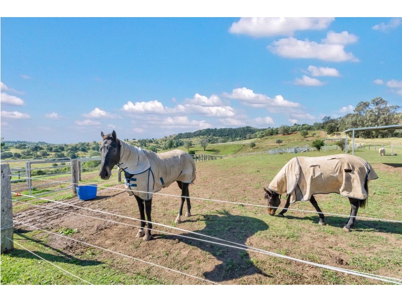 177-179 Lukritzs Rd, Tarampa QLD 4311