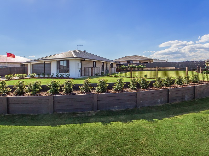 12 Emeraldwood St, Fernvale QLD 4306