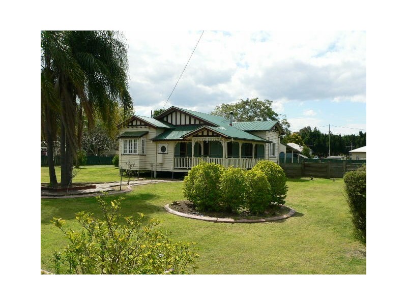 55 Albert St, Rosewood QLD 4340
