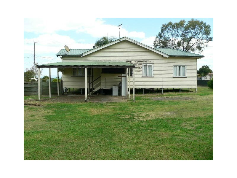 55 Albert St, Rosewood QLD 4340