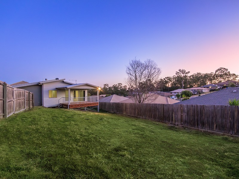 38 Barwell St, Brassall QLD 4305