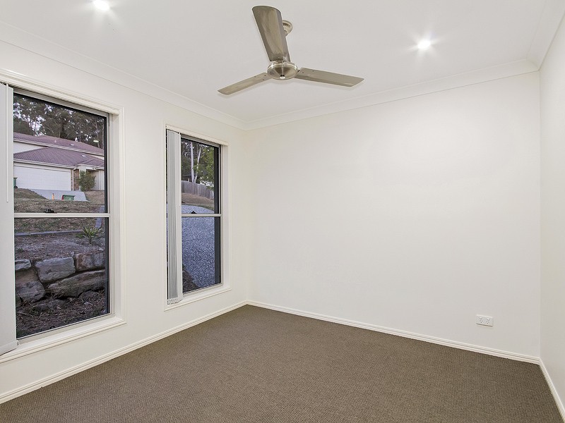 38 Barwell St, Brassall QLD 4305