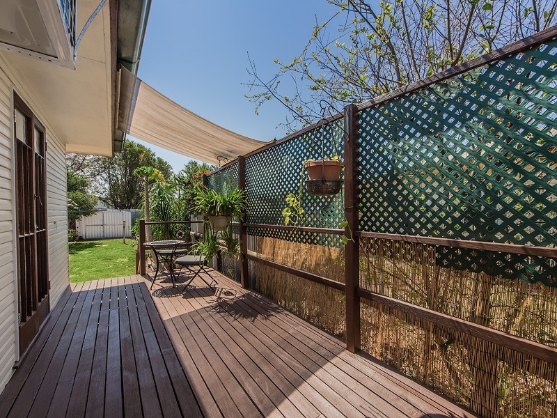 7 Walloon Rd, Rosewood QLD 4340