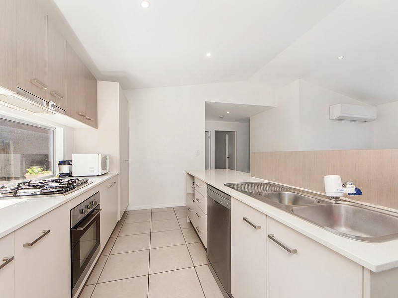 21 Hamersly St, Redbank Plains QLD 4301