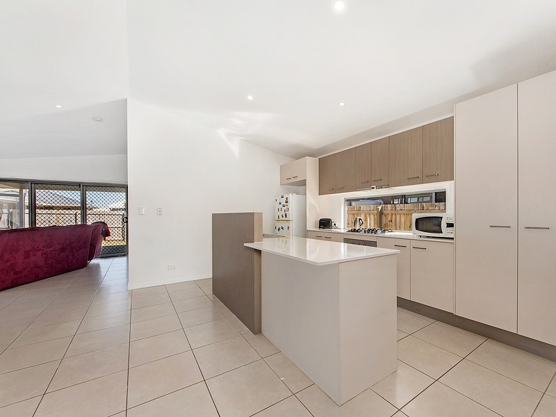 21 Hamersly St, Redbank Plains QLD 4301