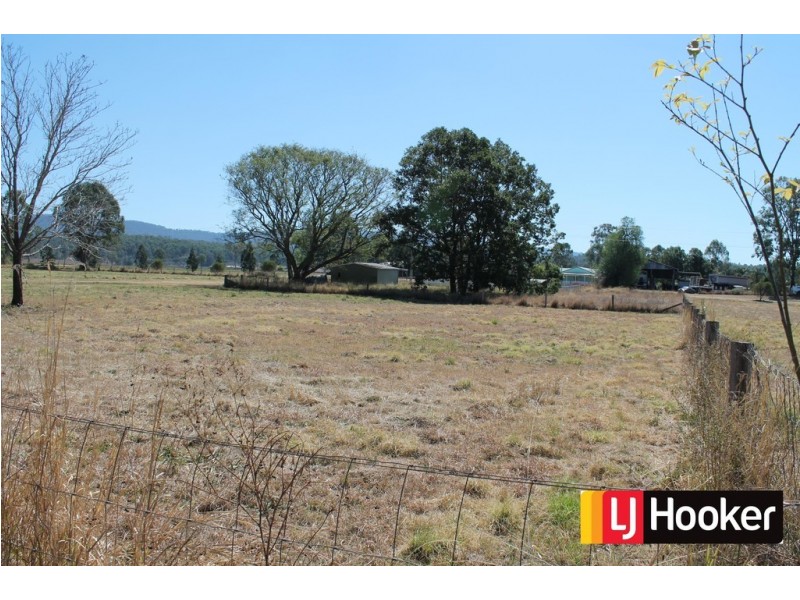 3-5 Wilson St, Calvert QLD 4340