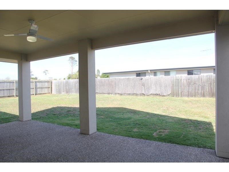 12 Iris Court, Yamanto QLD 4305