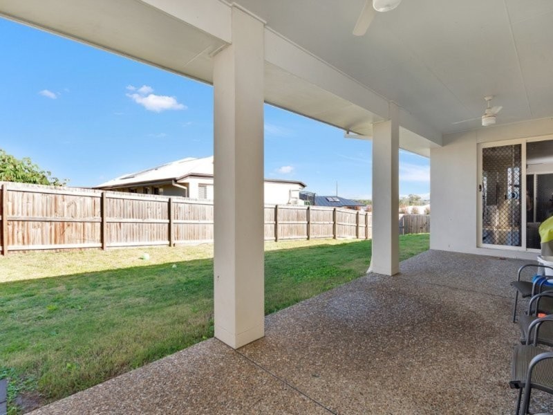 13 Iris Court, Yamanto QLD 4305