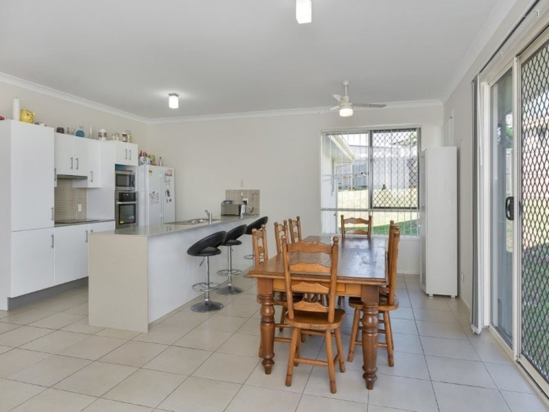 13 Iris Court, Yamanto QLD 4305