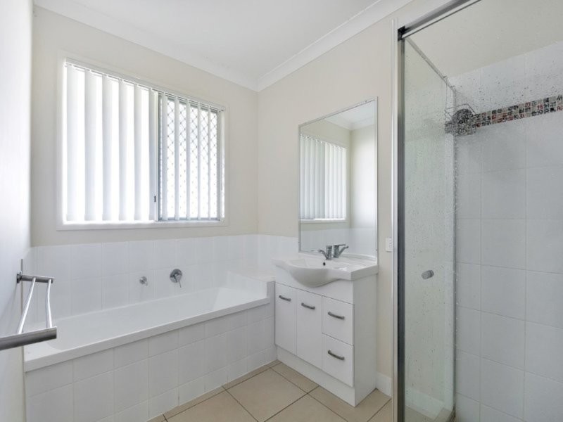 13 Iris Court, Yamanto QLD 4305