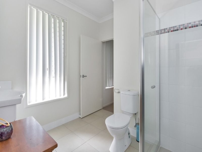 13 Iris Court, Yamanto QLD 4305