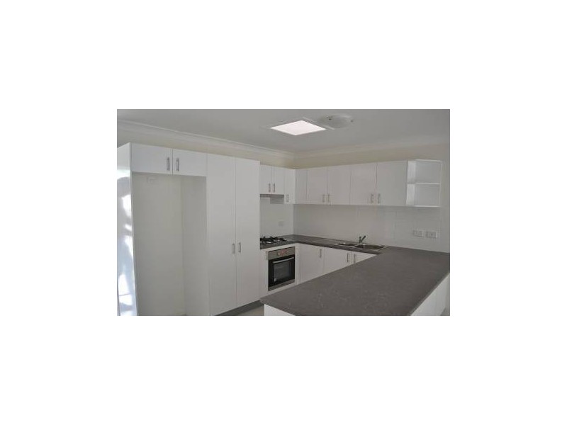 28/5 Spalding, Goodna QLD 4300