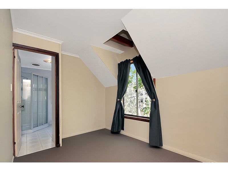 49 Arnold st, Wulkuraka QLD 4305