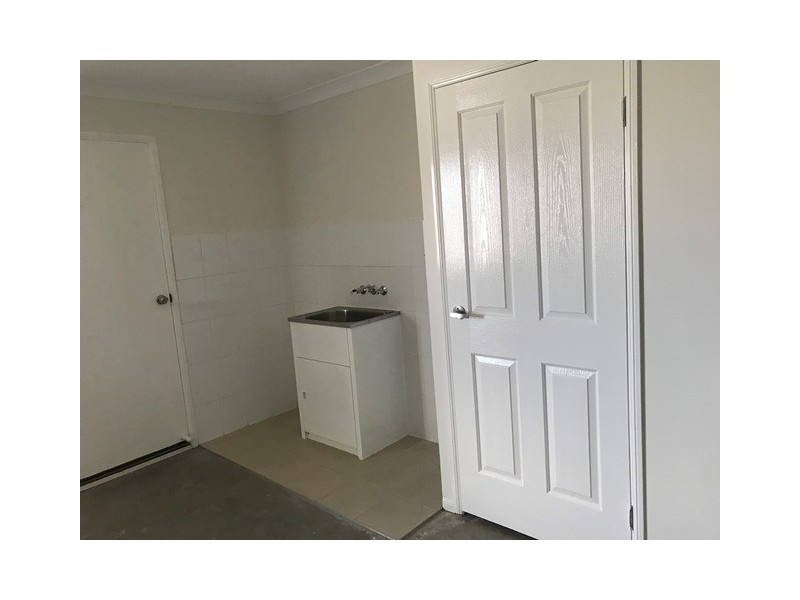 34 Bray Street, Lowood QLD 4311