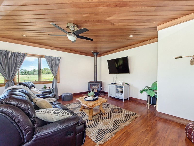 43 Hodgsons Rd, Walloon QLD 4306