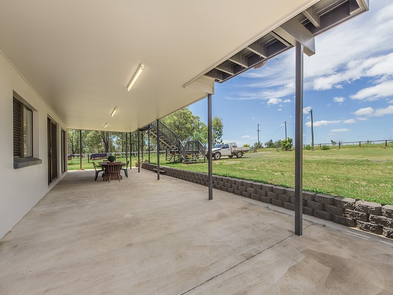 43 Hodgsons Rd, Walloon QLD 4306
