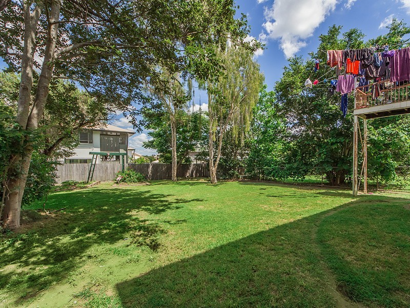 1a, 2, 3 and 4 Lion St, Ipswich QLD 4305