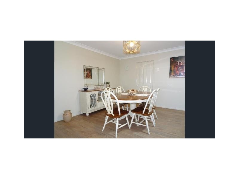 22 Bolingbroke St, Fernvale QLD 4306