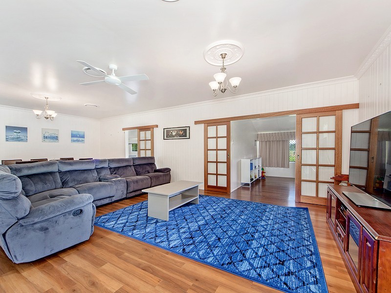 30 Gipps St, Calvert QLD 4340