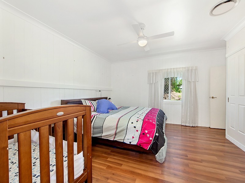 30 Gipps St, Calvert QLD 4340