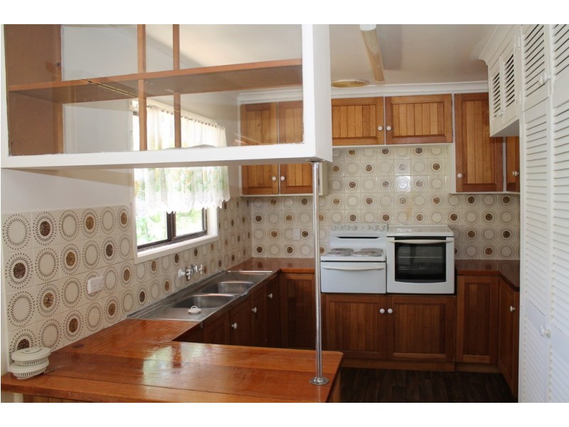 53 Cummins Rd, Thagoona QLD 4306