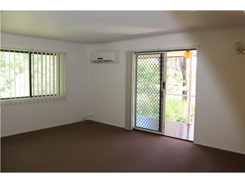 53 Cummins Rd, Thagoona QLD 4306