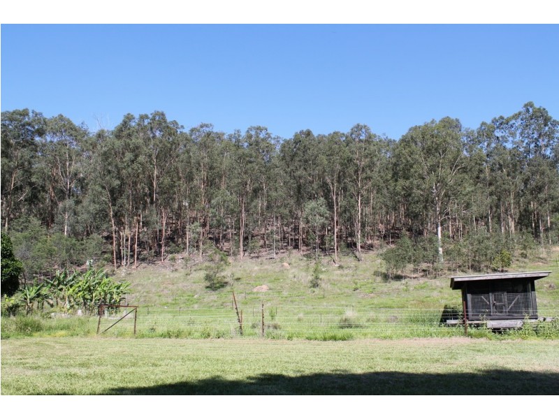 272 Bakers Rd, Grandchester QLD 4340