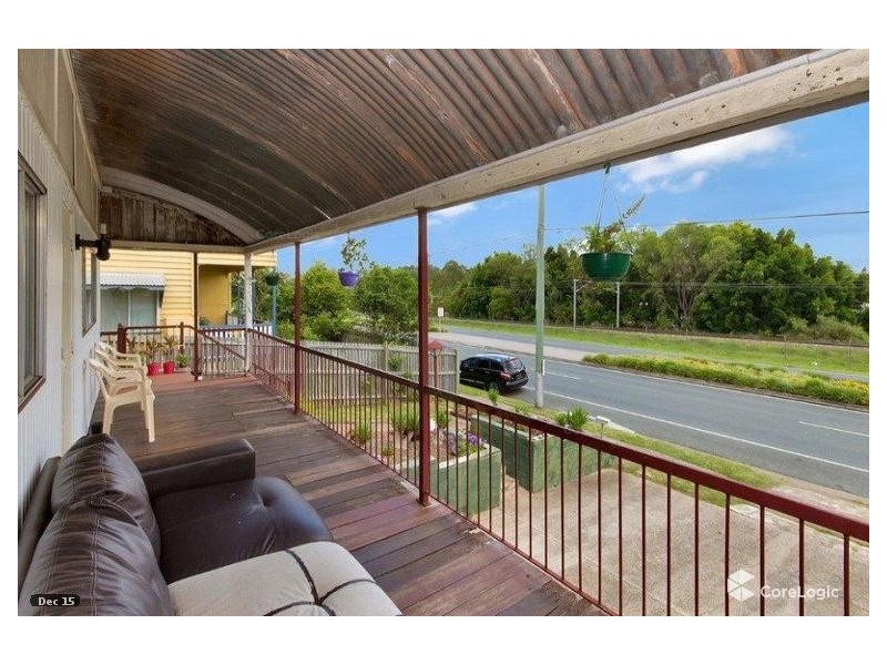 69 Brisbane Road, Bundamba QLD 4304