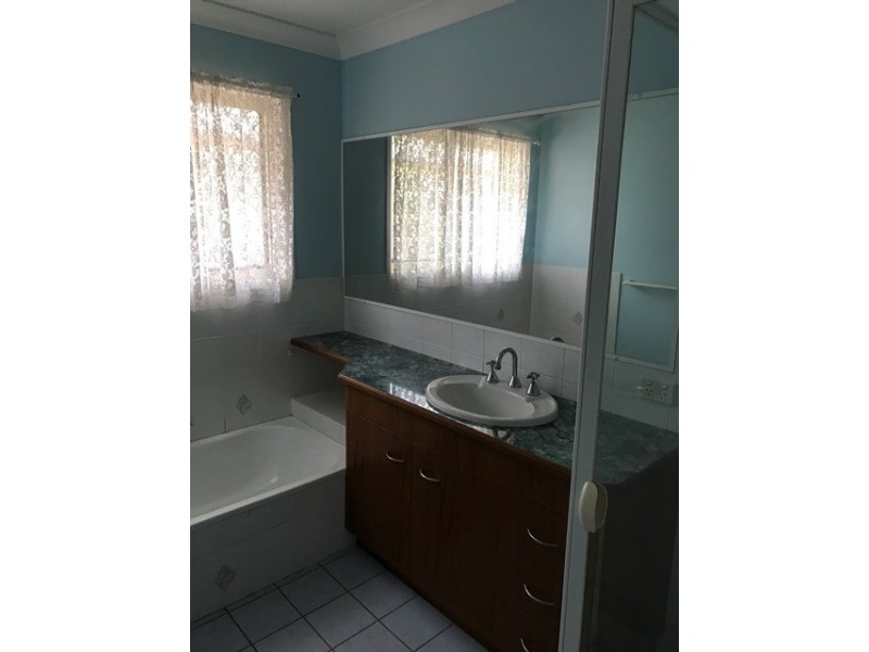 67 Beeston Drive, Fernvale QLD 4306