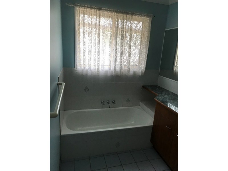 67 Beeston Drive, Fernvale QLD 4306
