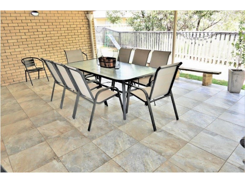 16 Brightwood Place, Fernvale QLD 4306