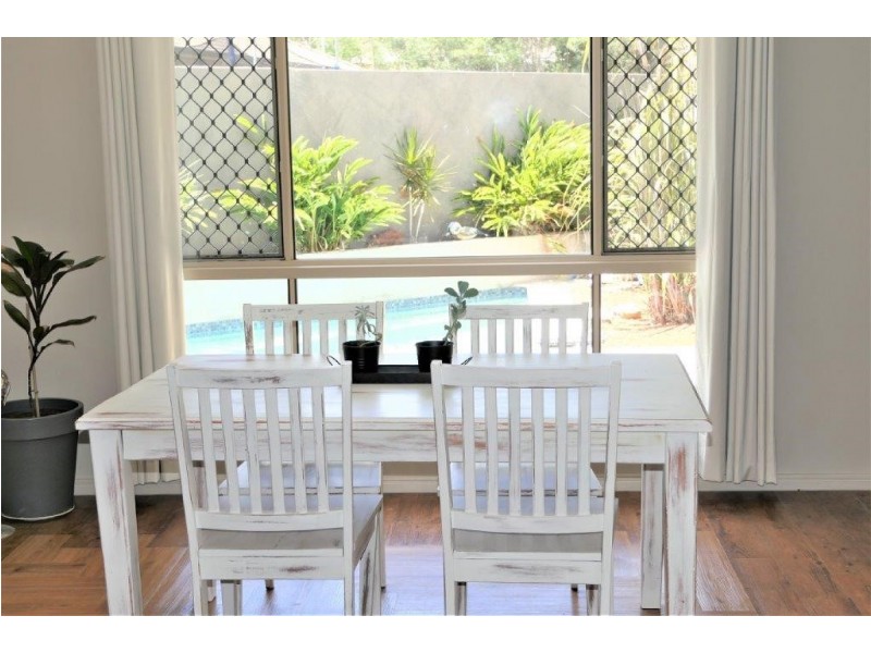 16 Brightwood Place, Fernvale QLD 4306