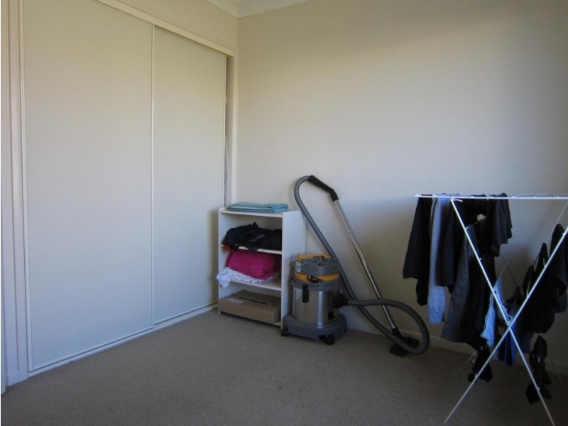 36 Wattle Crescent, Raceview QLD 4305