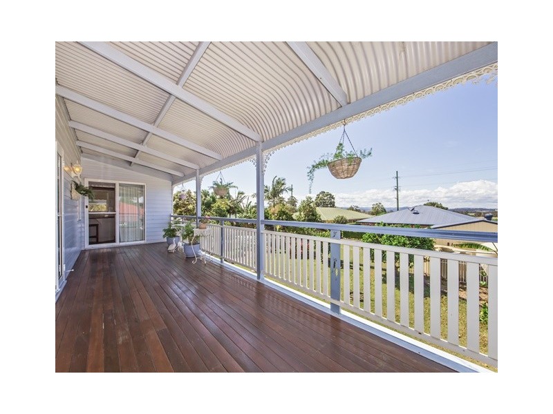 14 Macadamia Street, Lowood QLD 4311