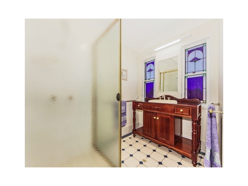 14 Macadamia Street, Lowood QLD 4311