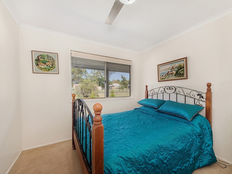 16 Amaroo Road, Thagoona QLD 4306