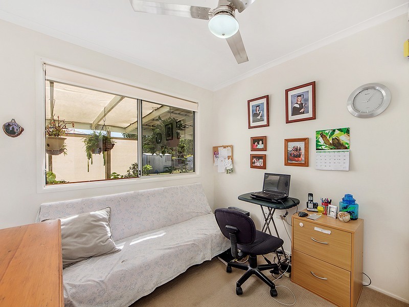 16 Amaroo Road, Thagoona QLD 4306