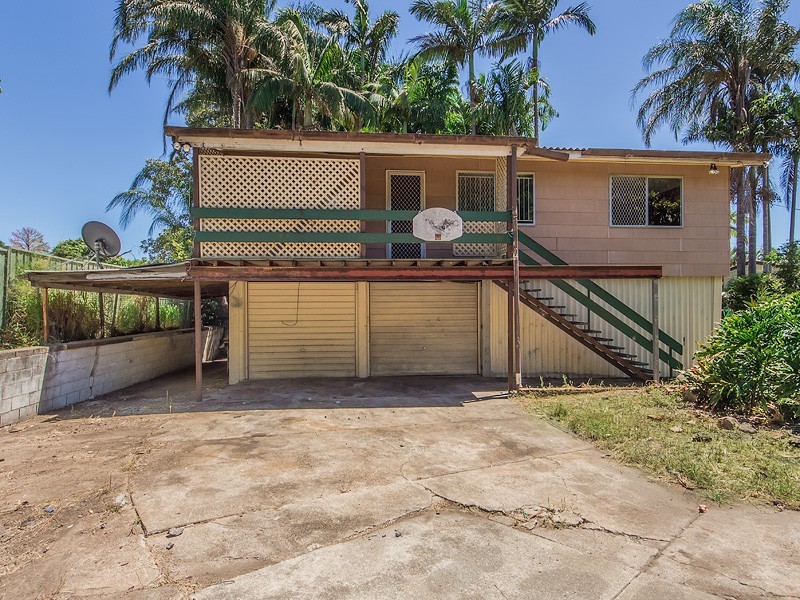 7 Roma St, North Booval QLD 4304
